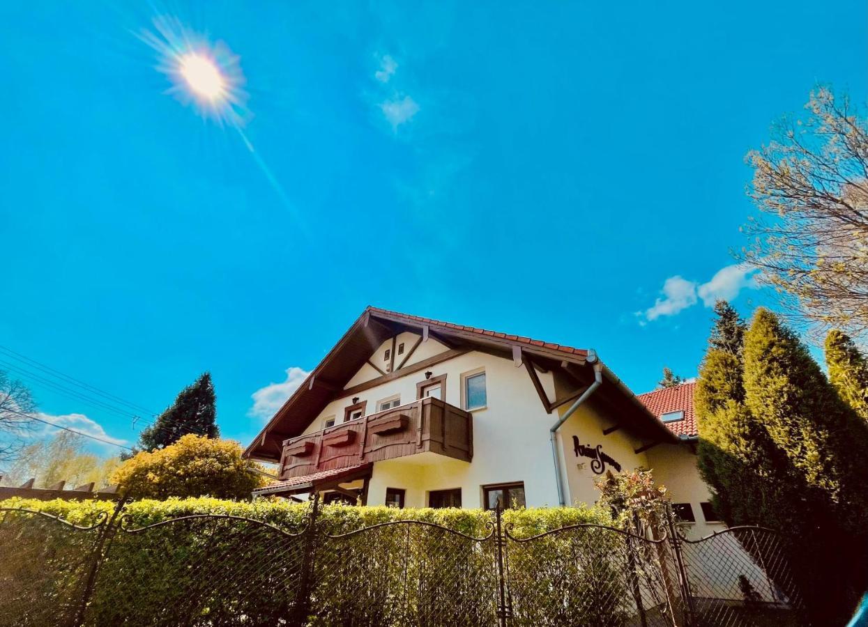 Sommer Panzio Balatonföldvár Dış mekan fotoğraf